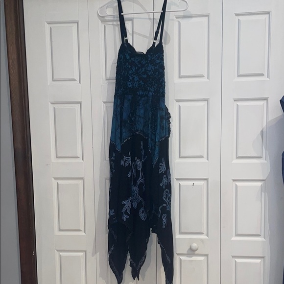 Sakkas Blue and Black Floral Dress - Picture 4 of 10